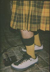 Rock'n Roll, and yellow Socks !