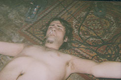 Jean-Jean, les bras en croix !